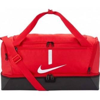 Czerwona torba sportowa Nike Academy Team M Hardcase 37 l z twardym czarnym spodem, oddzielną dolną komorą i dużym białym logo N