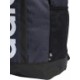 Granatowy plecak sportowy Adidas Essentials Linear 23 l z białym logo, bocznymi kieszeniami, regulowanymi szelkami i powlekanym 