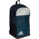 Czarno-niebieski plecak sportowy Adidas Motion Badge of Sport 19 l z dwiema komorami, bocznymi kieszeniami i regulowanymi szelka
