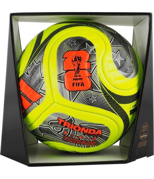Żółto-czarno-srebrna piłka Adidas Trionda Pro Winter JD8023 r. 5 z czerwonymi detalami