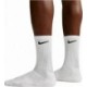 Skarpety Nike Everyday Cushioned Crew SX7664 100 białe rozmiar 34–38 3 pary