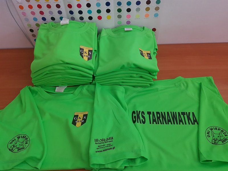 Koszulki sportowe GKS Tarnawatka z nadrukami wykonane przez Hurtownię Sportową MANOM